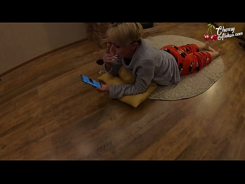 ❤️ Crazy Blonde Sucking Հսկայական Դիկ ծծում և բարձրանում է դրա վրա - Անալ սեքս ❤❌ Կեղծված hy.hentaivost.ru%-ով ❌️